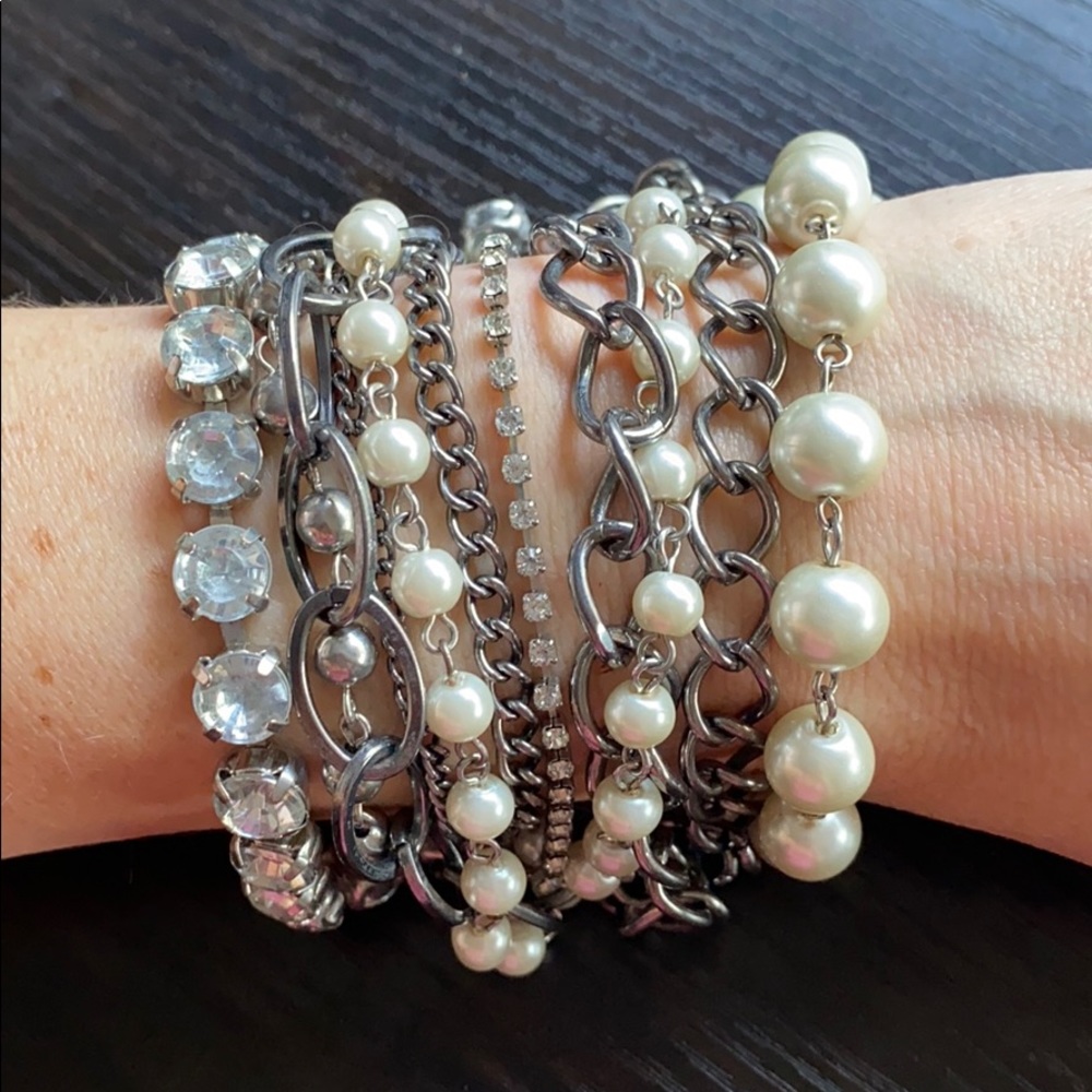 11 Bracelets in 1